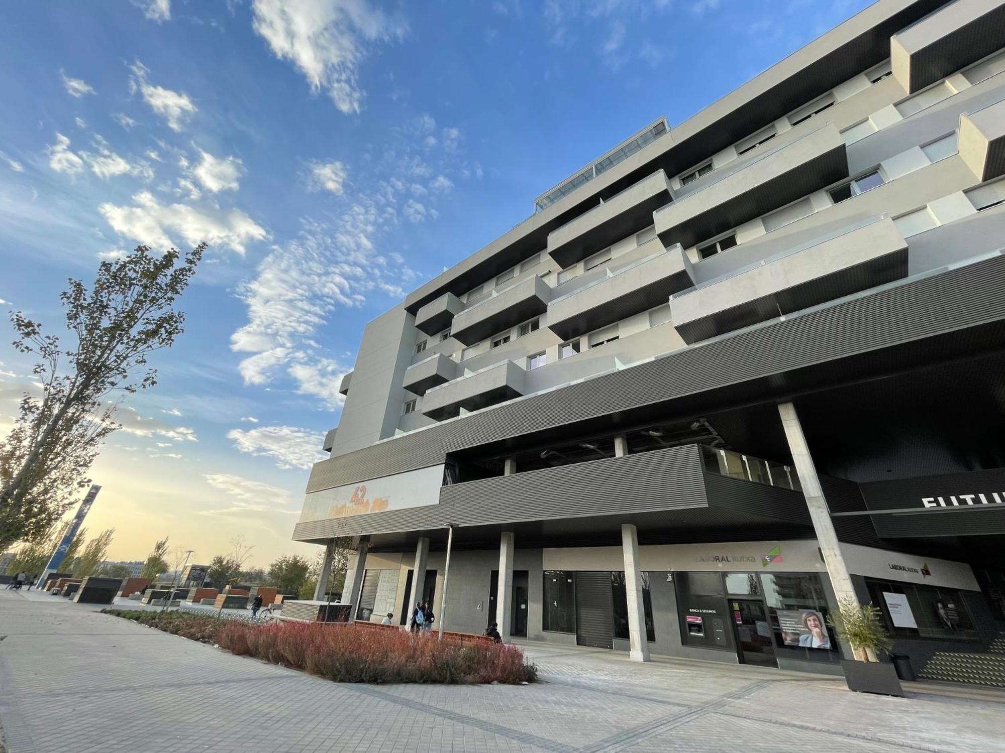 M3 Rivas Futura Apartment מראה חיצוני תמונה